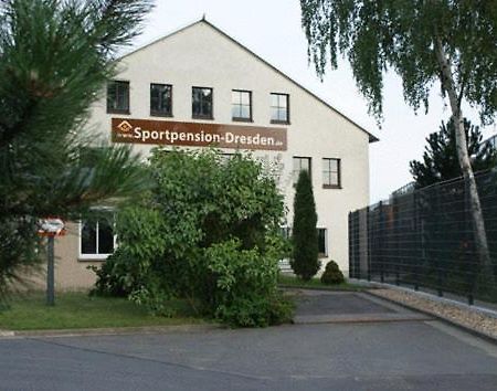 Sportpension Dresden Exterior foto